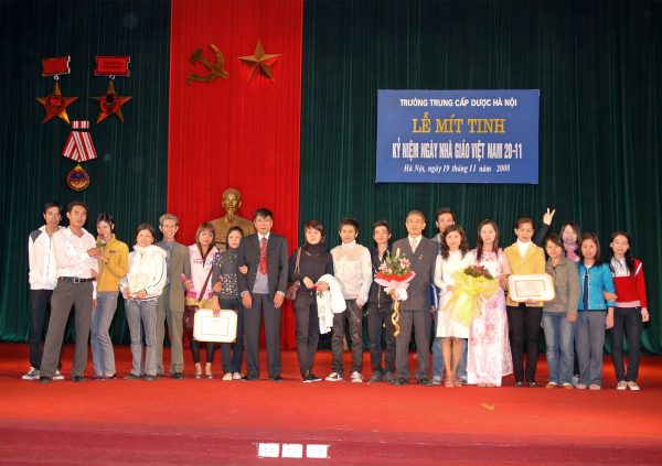 Hồ sơ xét tuyển Cao đẳng Chăm sóc sắc đẹp tại Ninh Bình 2027
