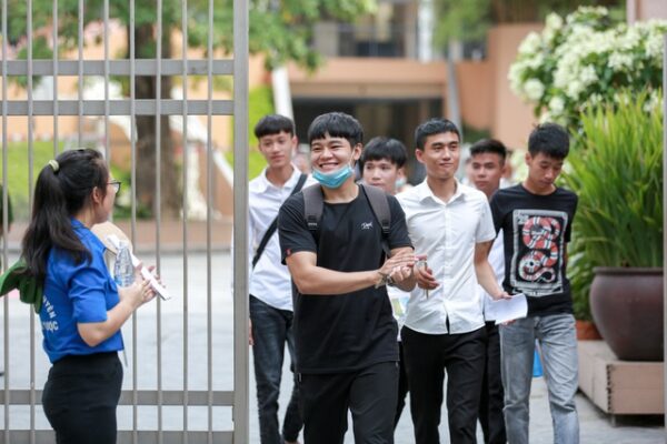 Bộ Giáo dục sẽ xử lý ra sao với thí sinh tự do năm nay xét tuyển đại học?