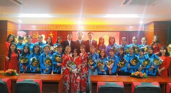 Học phí ngành Cử nhân ngôn ngữ Nhật là bao nhiêu?