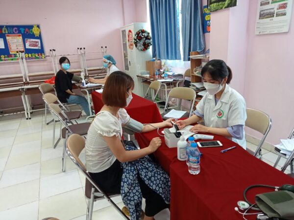“Những thiên thần áo trắng” – Nơi tuyến đầu chống dịch