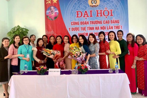 Thông báo tuyển dụng Giảng viên, cán bộ các phòng ban