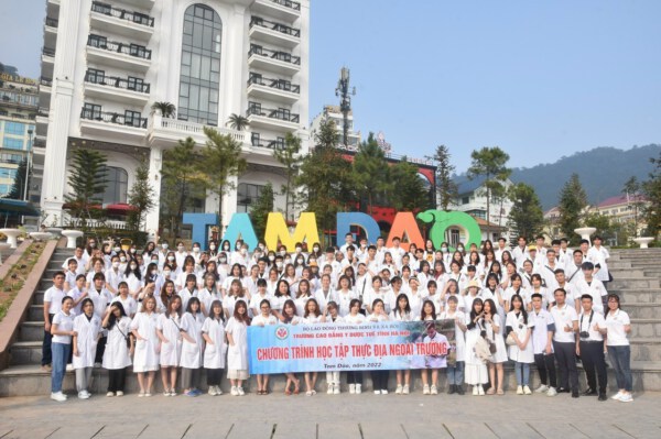 Chọn ngành học để trở thành Dược sĩ – Sự lựa chọn đảm bảo tương lai