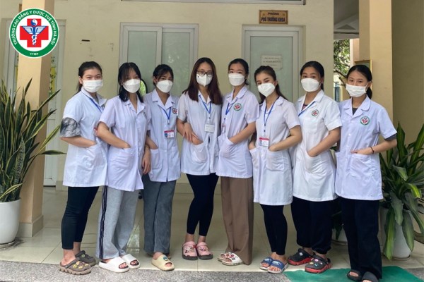 [Là gì – Học gì – Làm gì] Ngành Điều dưỡng và những điều bạn cần biết