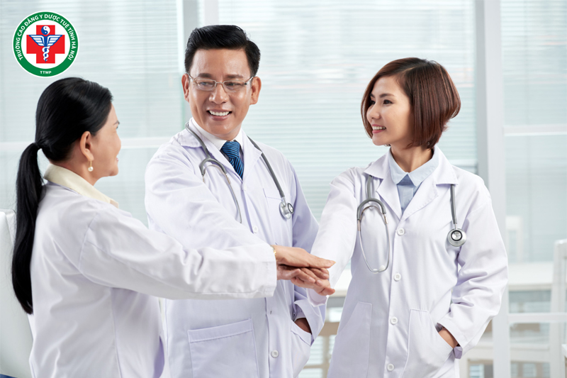 Cơ hội việc làm sau khi học Y sĩ rất đa dạng