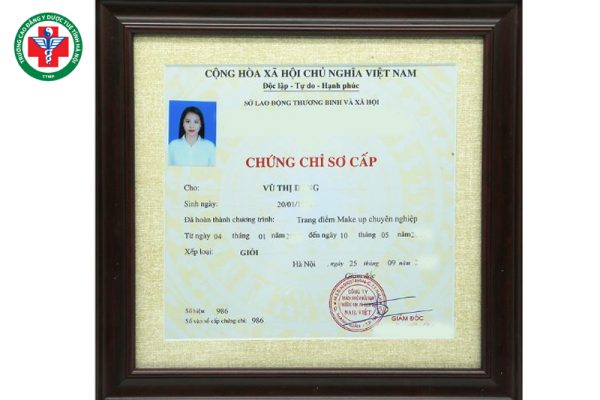 Chứng chỉ nghề trang điểm: Địa chỉ học nghề cấp chứng chỉ uy tín