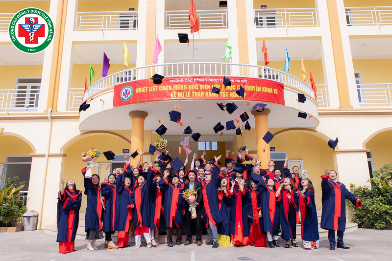 Xét tuyển học bạ Cao đẳng Y Dược 2026 với nhiều hình thức đăng ký linh hoạt