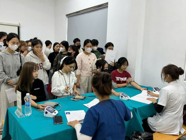 Khám sức khỏe định kỳ cho sinh viên chính quy 2025